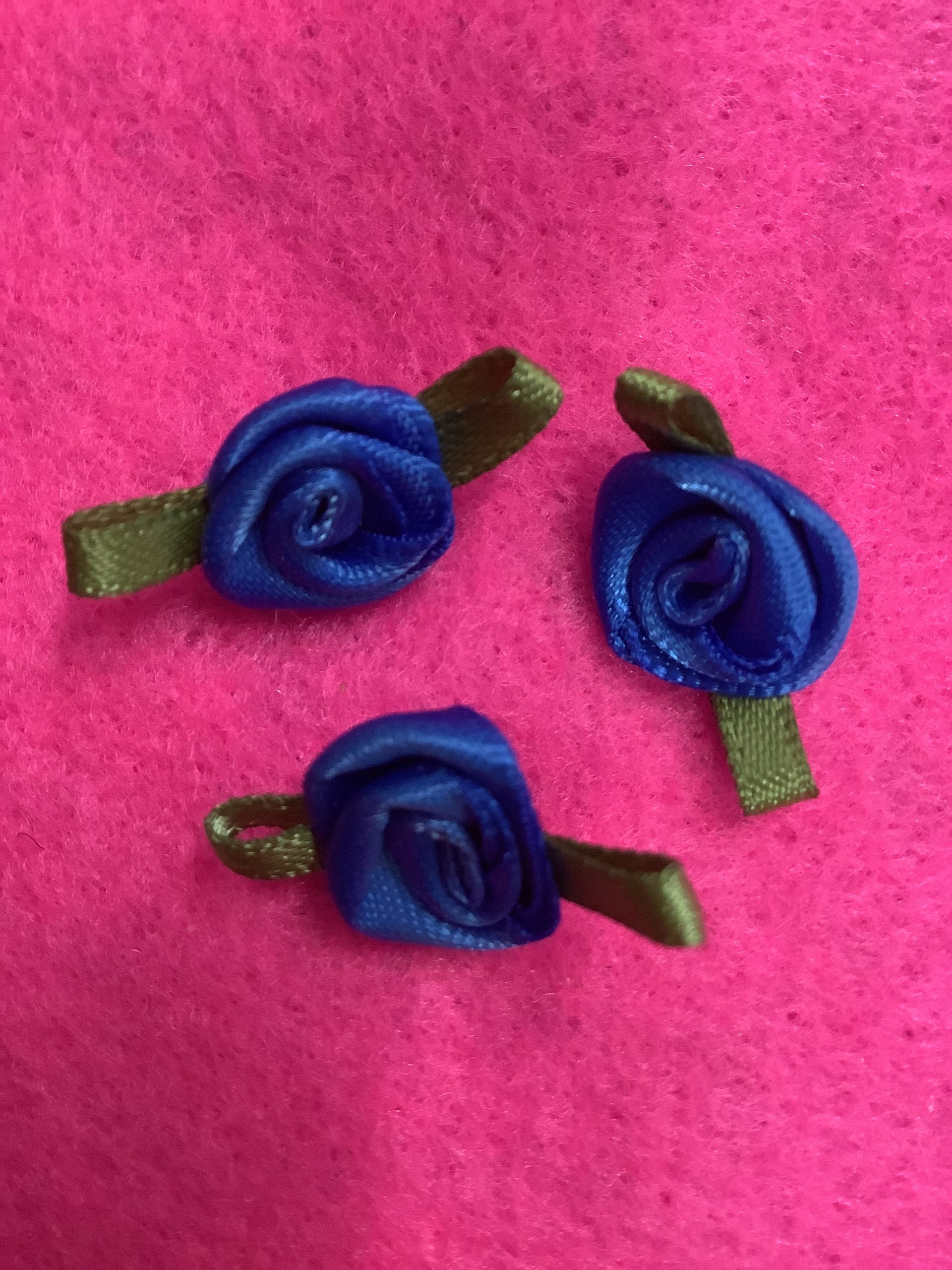 Royal Blue Ribbon Flower with Green Leaves (RF31) The Dropped Stitch