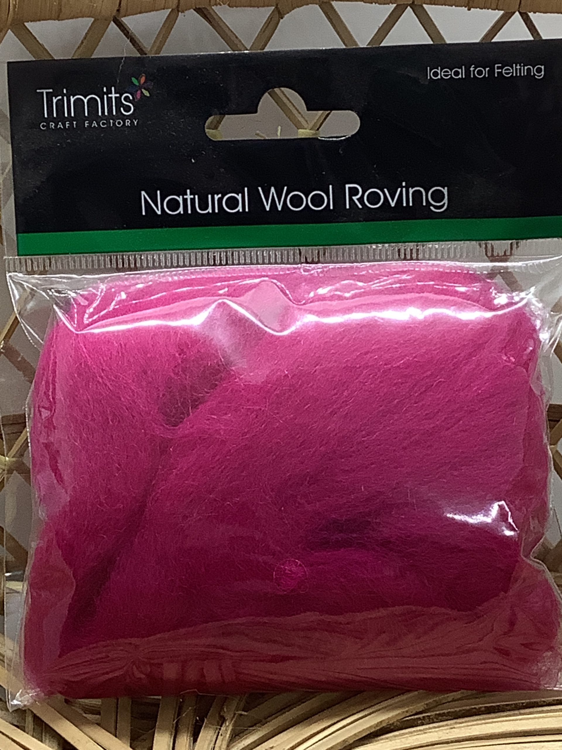 Natural Wool Roving Needle Felting Yarn Bright Pink 10g The Dropped